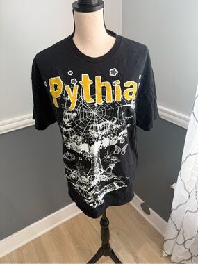 Pythia Glow in the Dark Graphic Tee Puff Printed Logo Size Large